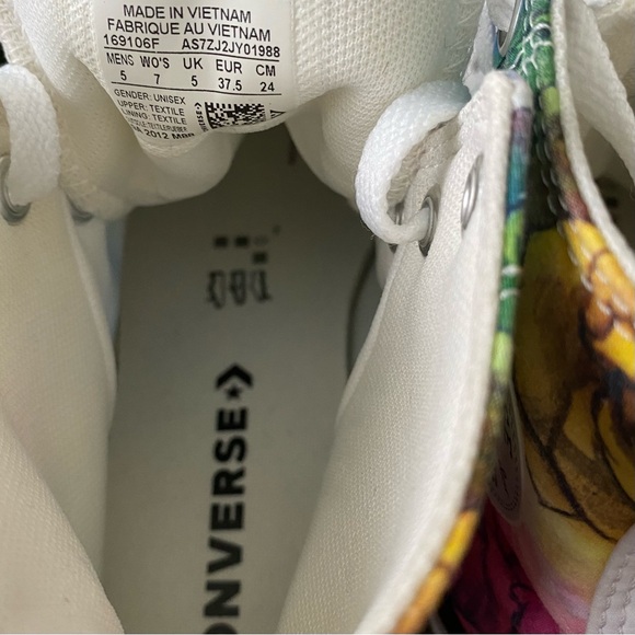 Converse Chuck Taylor All Star High Top Skull and Roses Sneakers - Picture 3 of 9